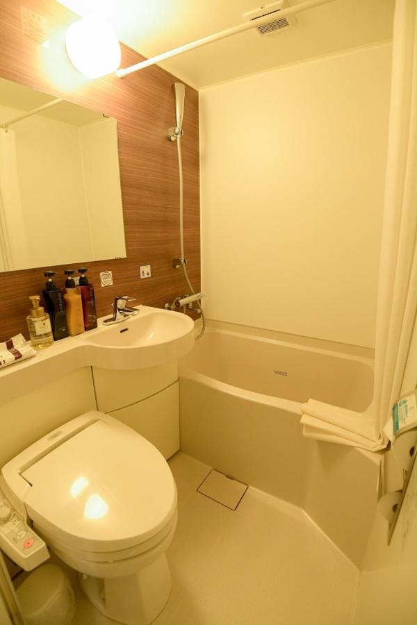 Via Inn Shin Osaka West Dış mekan fotoğraf
